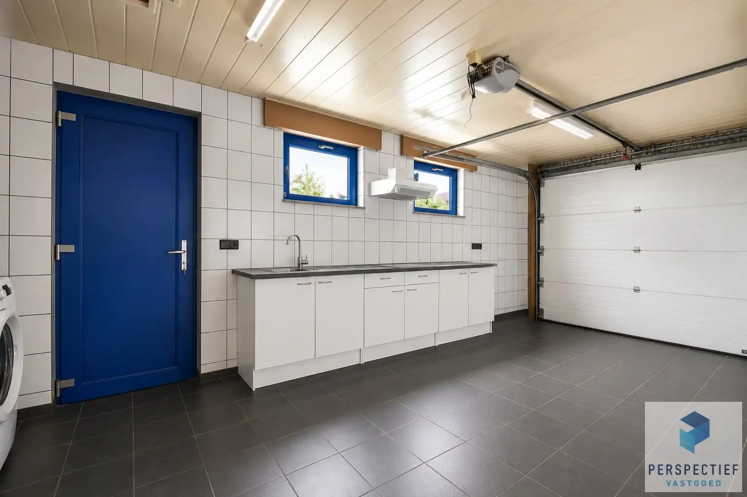 UITSTEKEND GELEGEN WONING (BJ2006) met 3 SLPK en TUIN foto 15