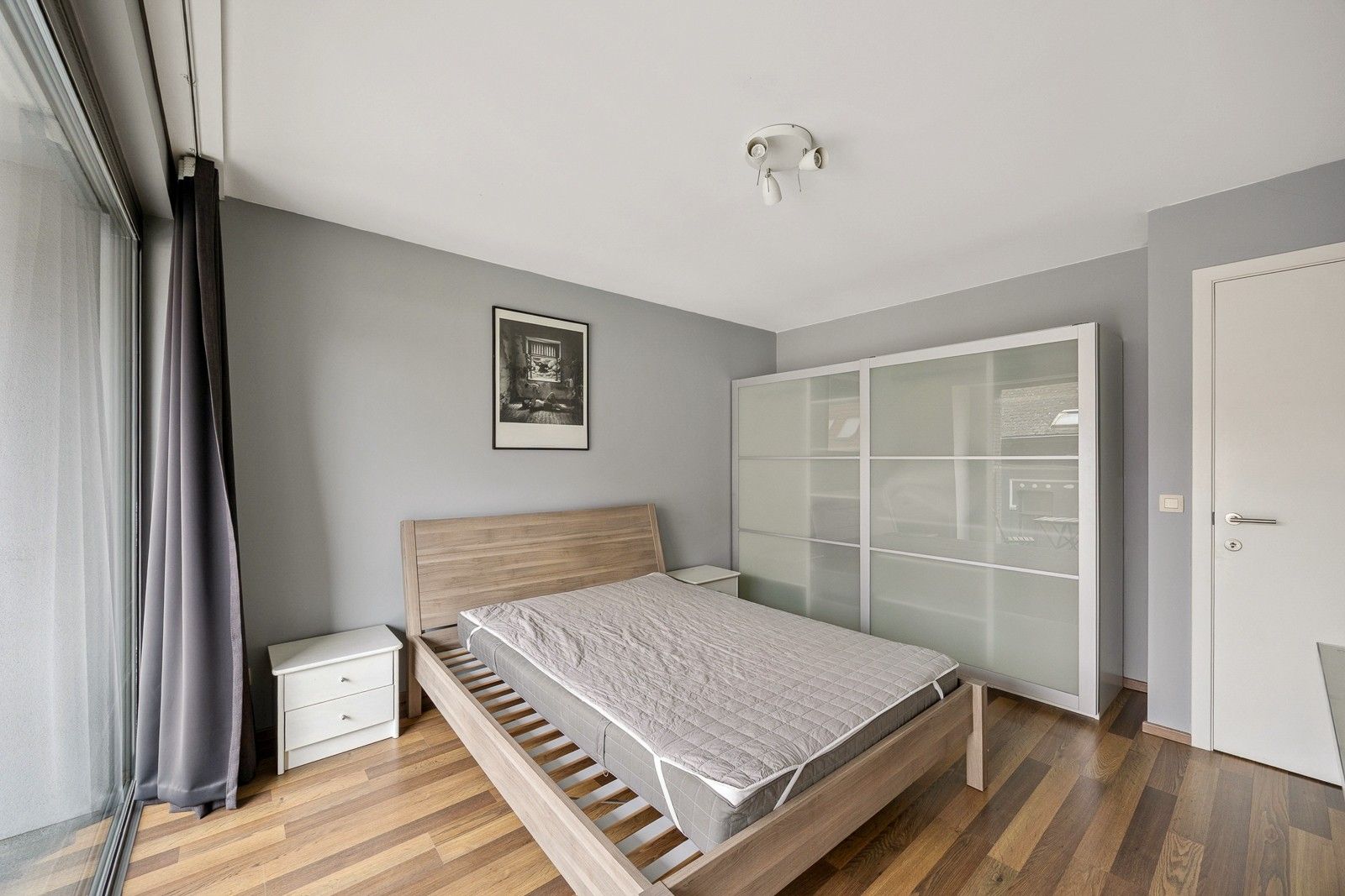 Appartement van 100m2 in hartje Antwerpen met 2 slaapkamers en 2 terrassen - gemeubeld en/of niet gemeubeld foto 8