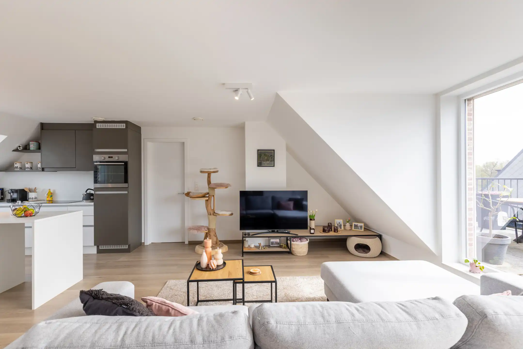 Instapklare penthouse met zonneterras in Wintam foto 6