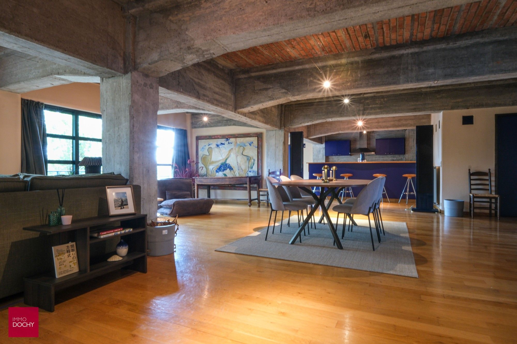 Ruime loft in voormalig fabrieksgebouw foto 7