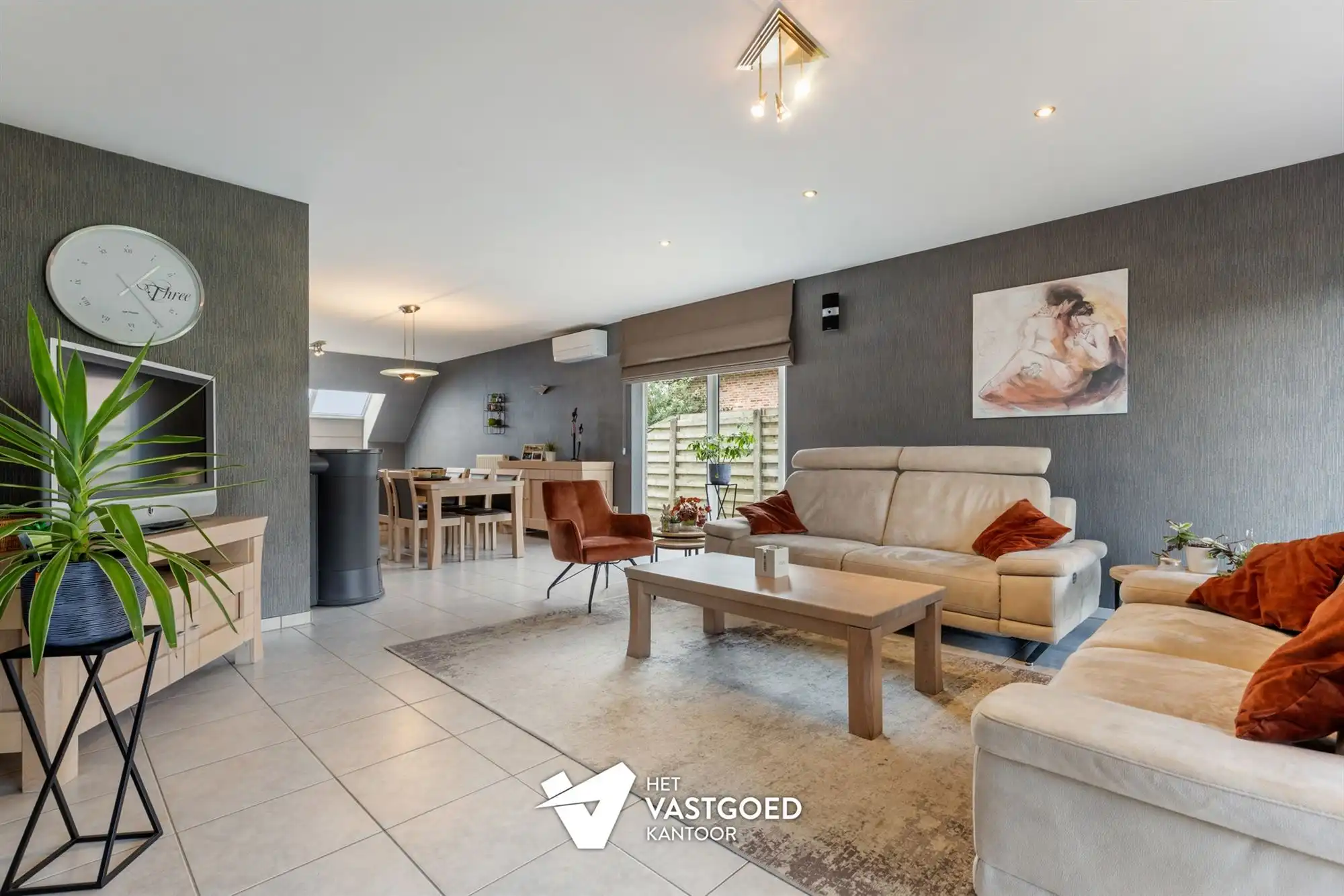PERFECT ONDERHOUDEN, INSTAPKLARE WONING OP IDEALE LIGGING foto 3