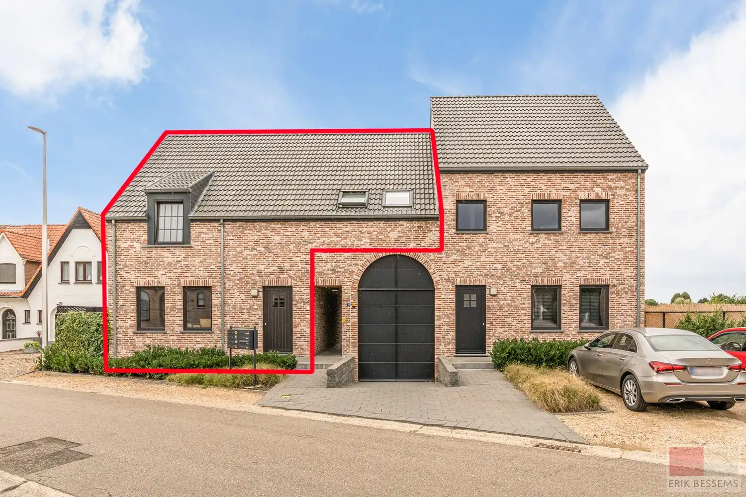 Huis te koop foto {{pictureIndex}}