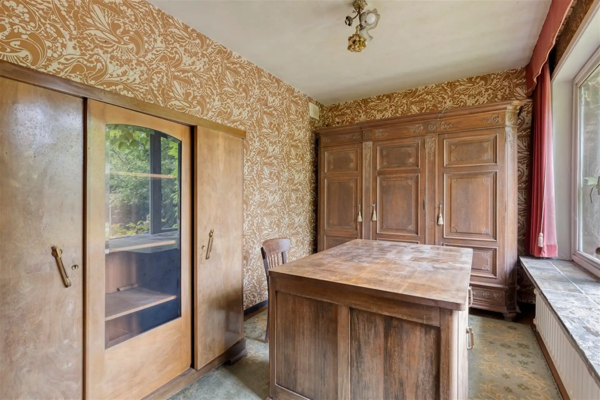 Ruime vrijstaande villa op een perceel van 3.235 m² foto 7