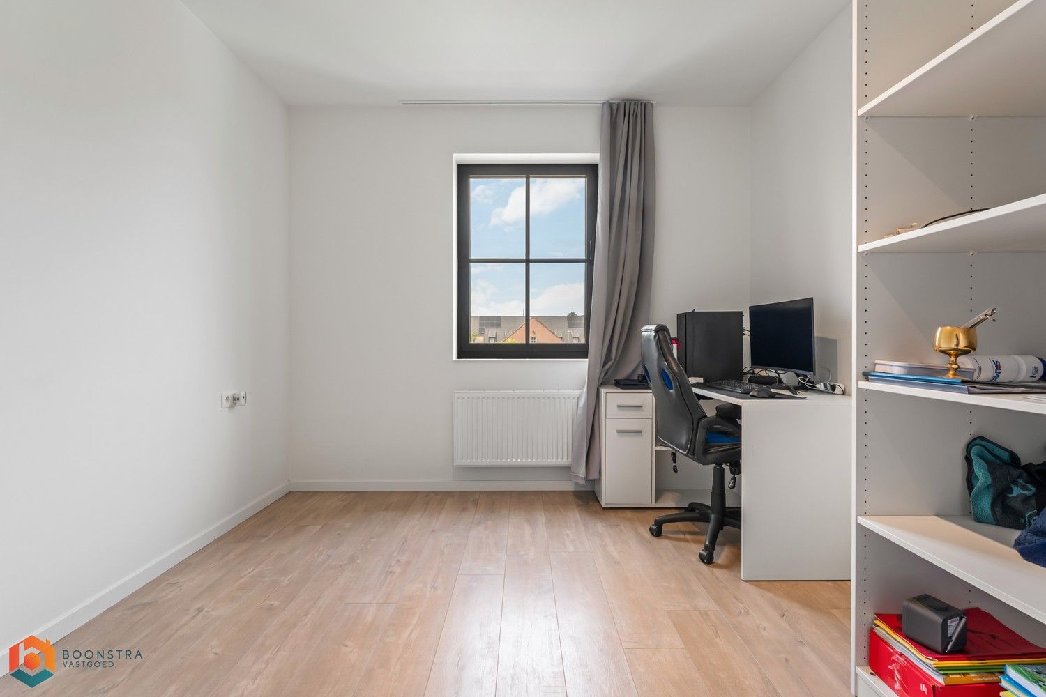Instapklare woning met 5 slpkrs en tuin te Itegem foto 8