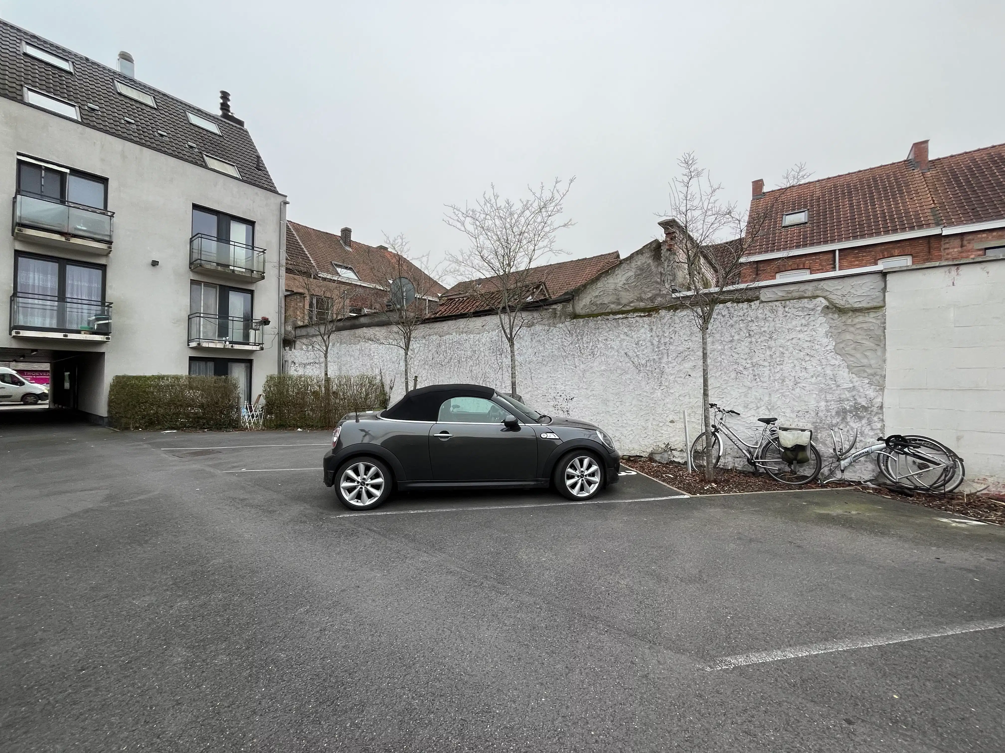 Openluchtparking foto 3