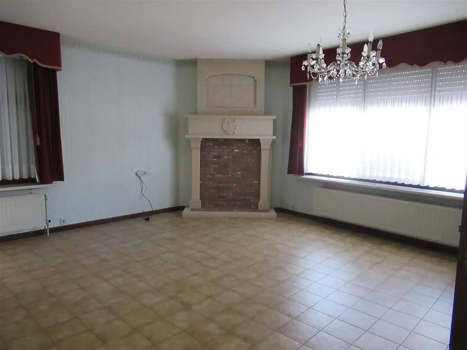 Gelijkvloers appartement met garage. foto 4