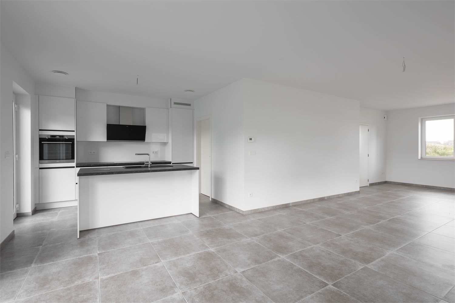RECENTE ENERGIEZUINIGE GEZINSWONING GELEGEN OP EEN ZEER RUSTIGE LOCATIE TE UIKHOVEN foto 4