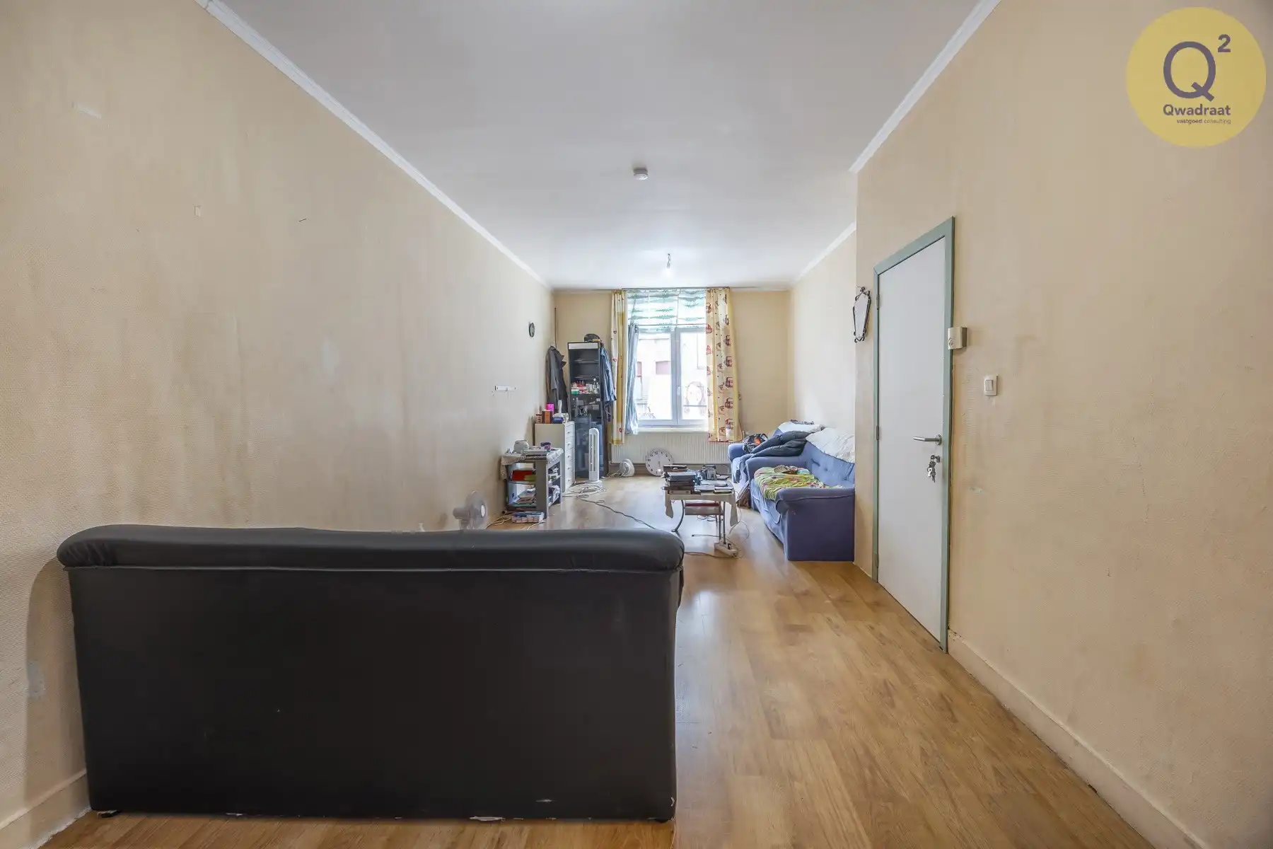 huis met 6 slpks, 2 badkamers, 2 keukens en stadstuintje foto 3