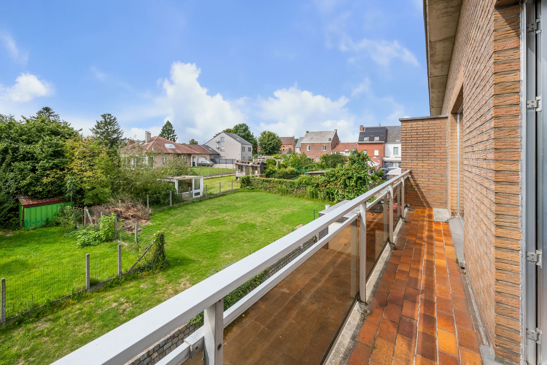 Appartement met 3 slpk een terras en garage met berging foto 12
