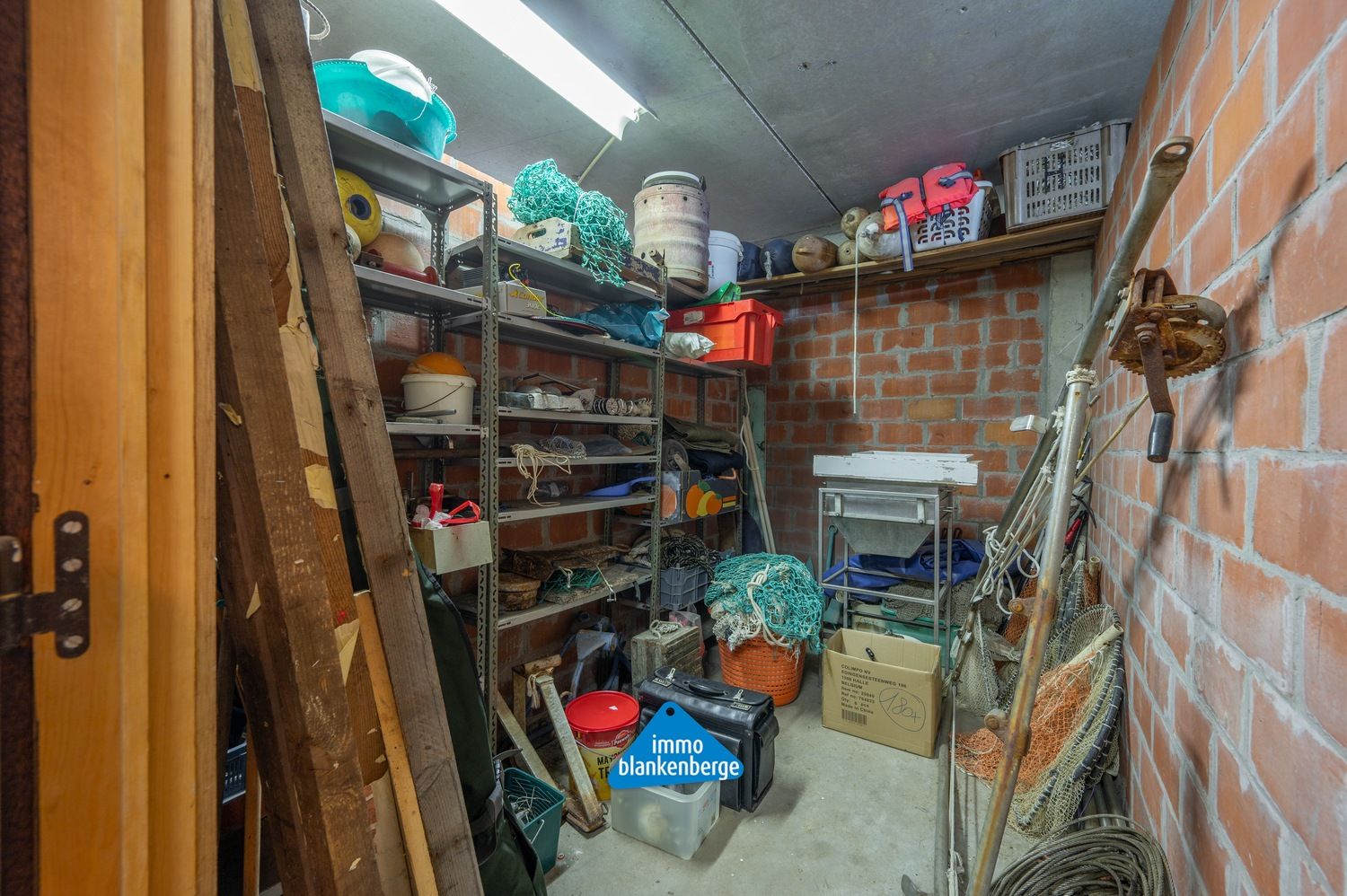 16 ruime kelders te koop in Residentie Spinnaker aan de jachthaven van Blankenberge foto 8