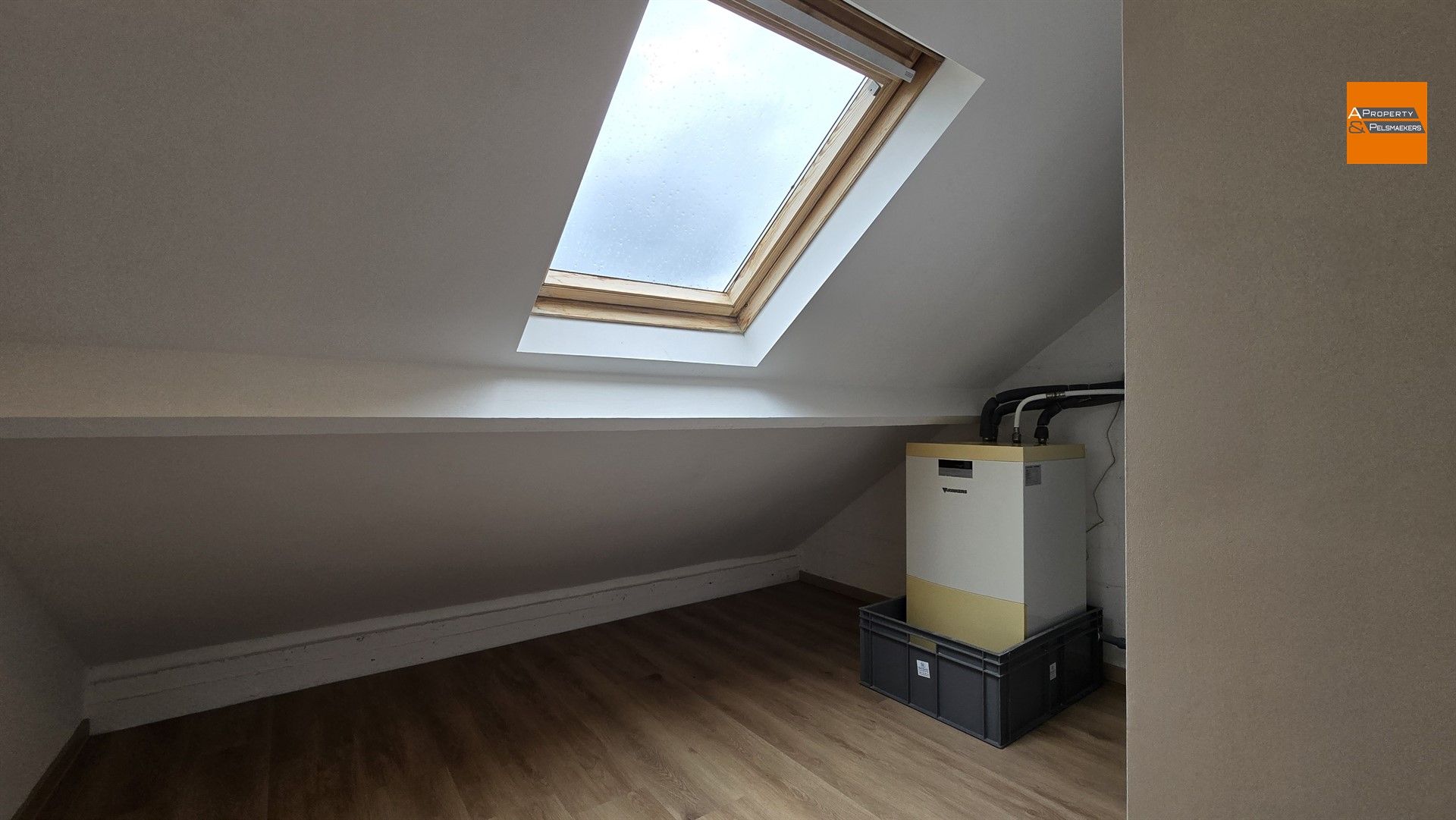 Ruime en instapklare bel-étagewoning met 7 slaapkamers en tuin op toplocatie in Kraainem foto 29