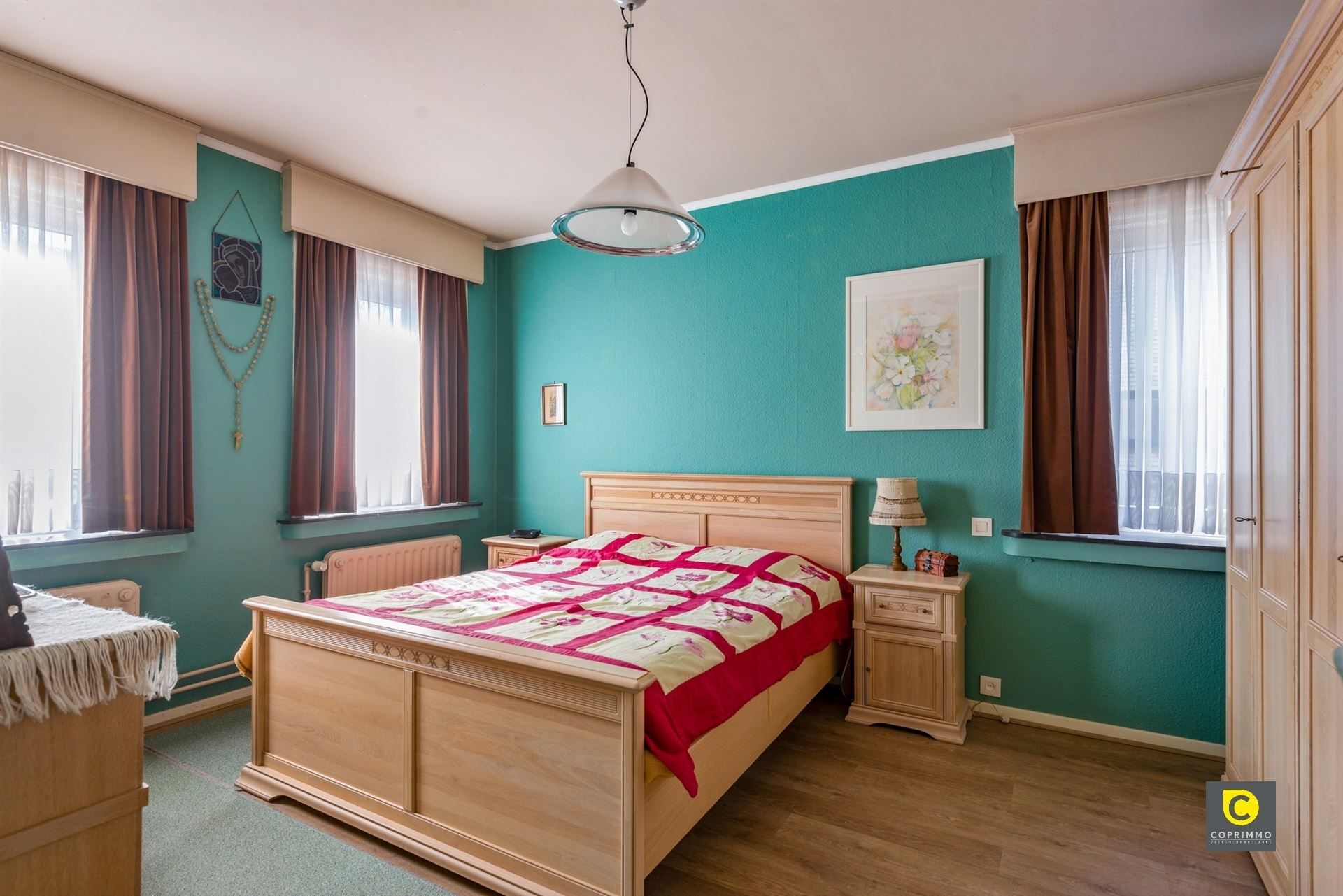 Ruime woning met 5 slpks, bureau en tuin! foto 5