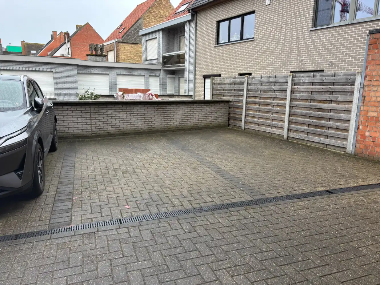 Parkeerplaats op zeer centrale ligging foto 4