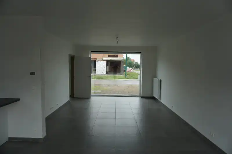 Recente nIeuwbouwwoning met 3 slk en carport foto 6