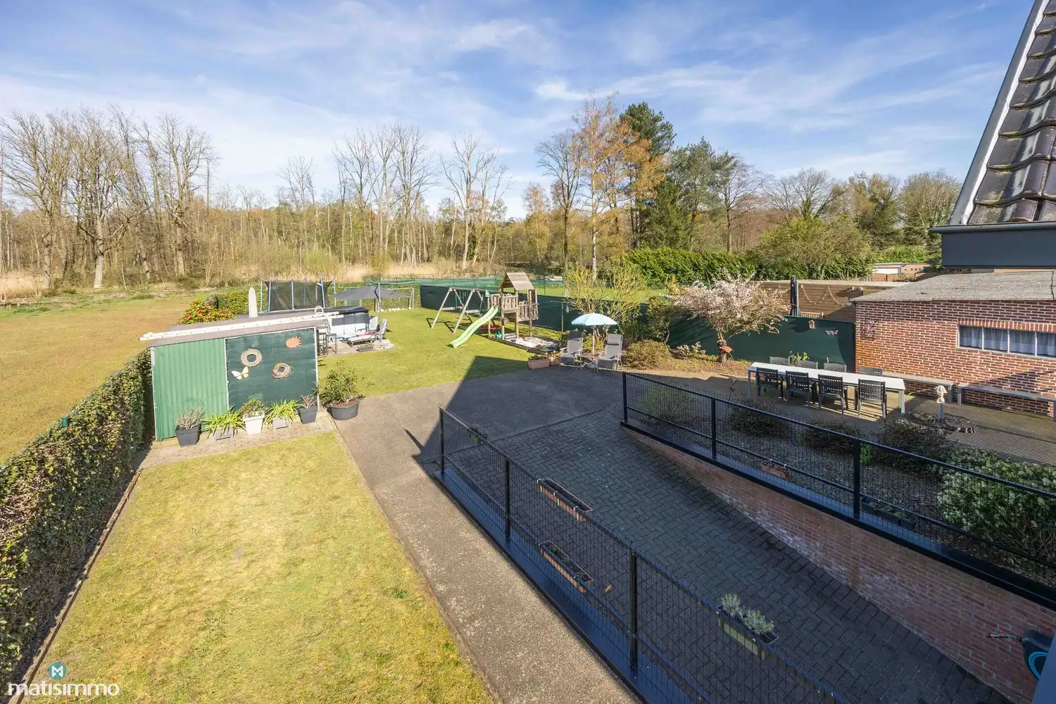 RUIME WONING MET 4 SLAAPKAMERS GELEGEN OP EEN RUSTIGE DOCH CENTRALE LOCATIE TE GENK foto 31