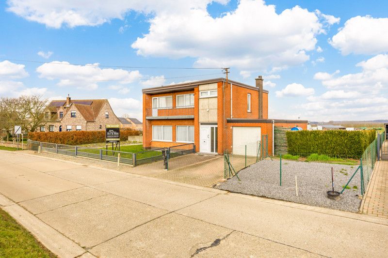Woning met veel mogelijkheden op 15are 82ca foto 36