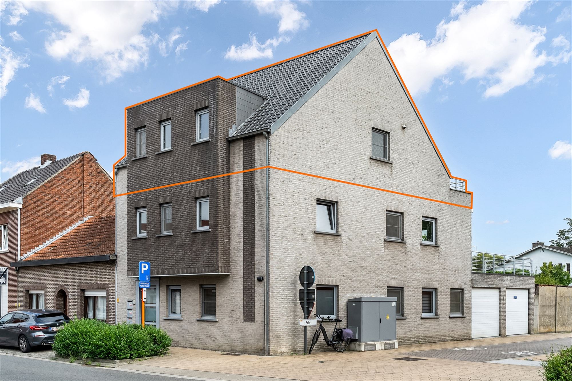 TOF DAKAPPARTEMENT MET 2 SLAAPKAMERS EN LEUK TERRAS foto 16