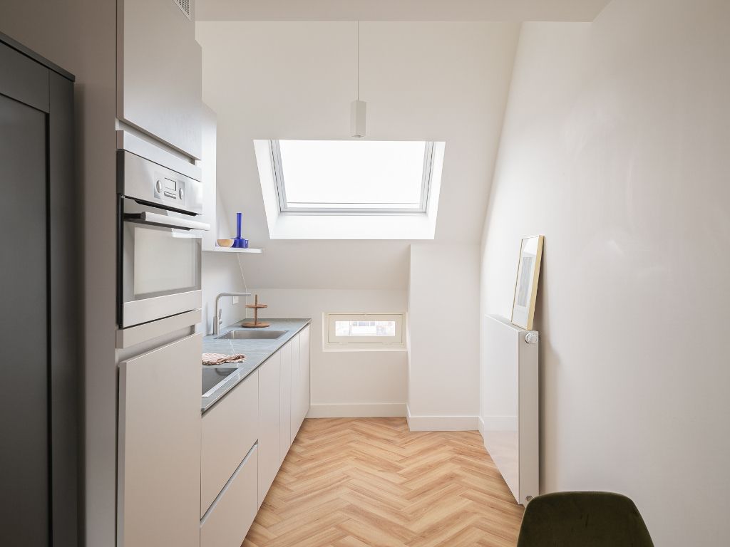 Buitenkans! Kwalitatieve en ruime studio op een zeer gegeerde locatie – Sint-Pietersplein. foto 4