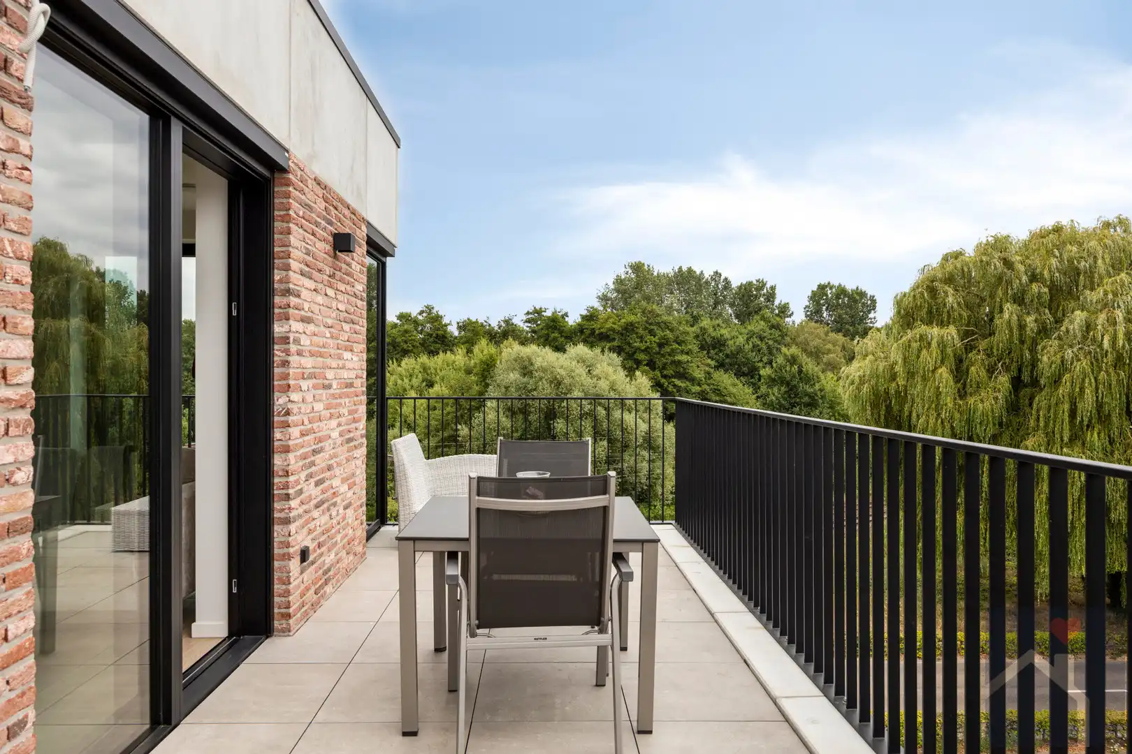Luxe appartement op 3e verdieping met 2 slaapkamers, terras van 21 vierkantemeter en moderne afwerking in 2025! foto 25