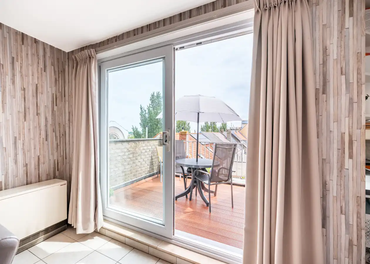 Ruim duplexappartement met 3 slaapkamers en zonnig terras foto 14