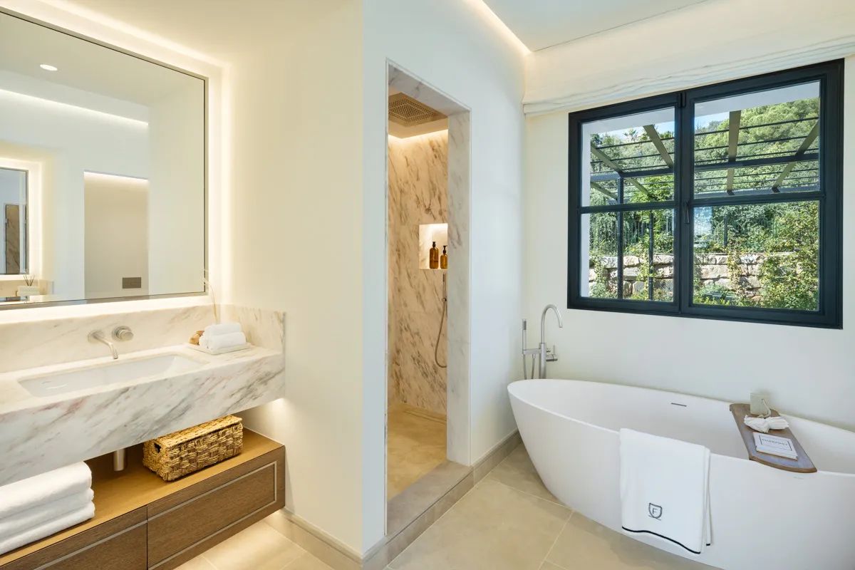 Exclusieve villa in Marbella: tijdloze elegantie en ongeëvenaarde luxe foto 9