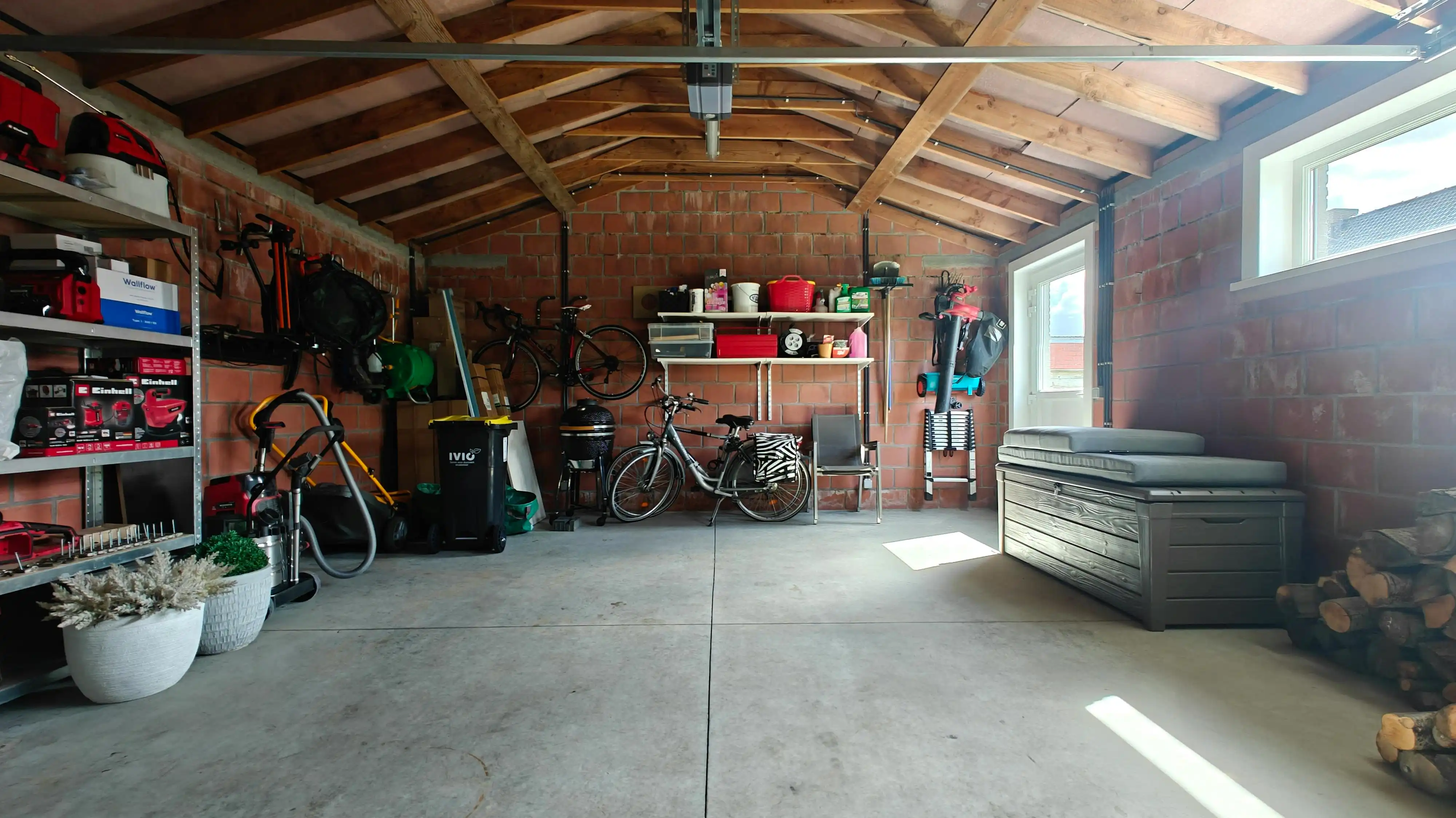 Instapklare villa met 3 slaapkamers en dubbele garage te Koolskamp foto 14