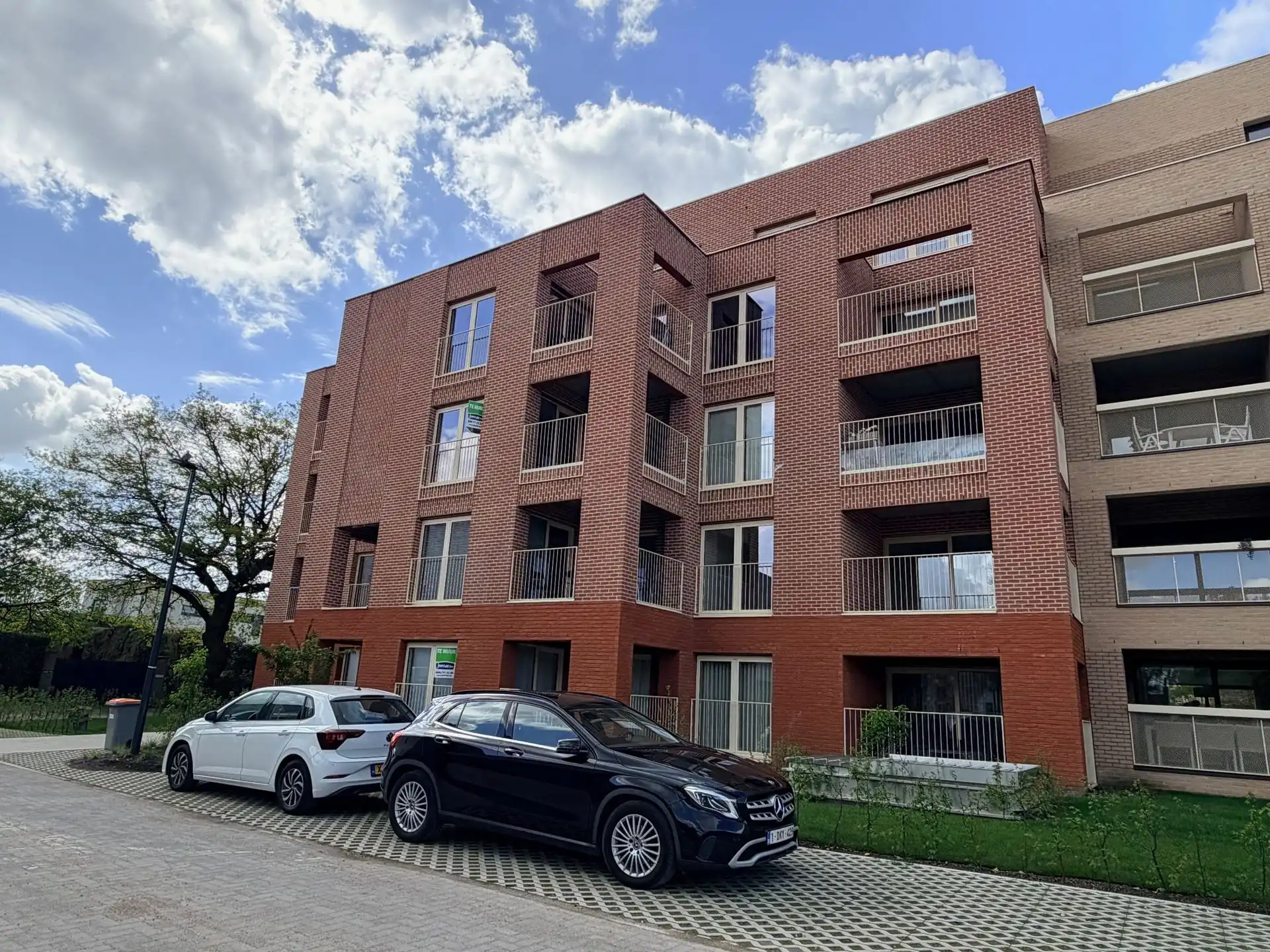 Appartement foto {{pictureIndex}}