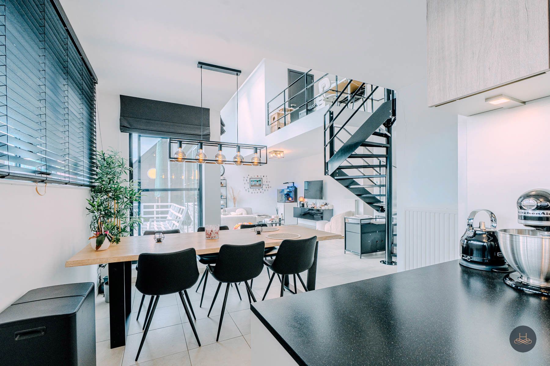 Licht en ruim duplex-penthouse met terras in Betekom foto 6