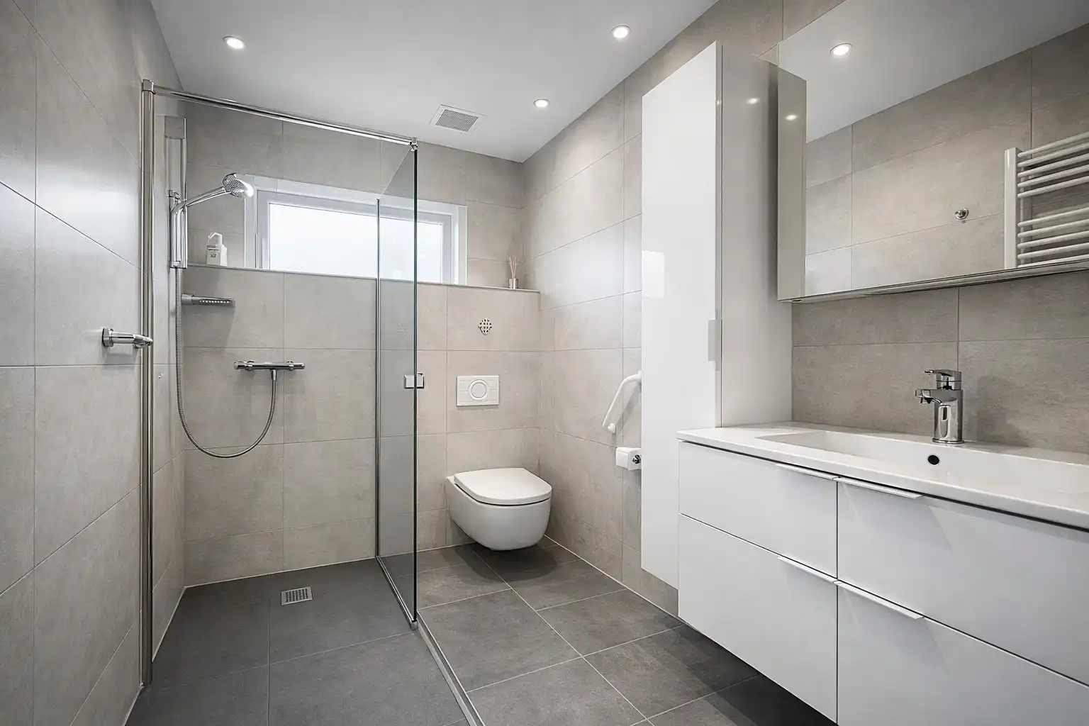 Recente mansarde met garage foto 18