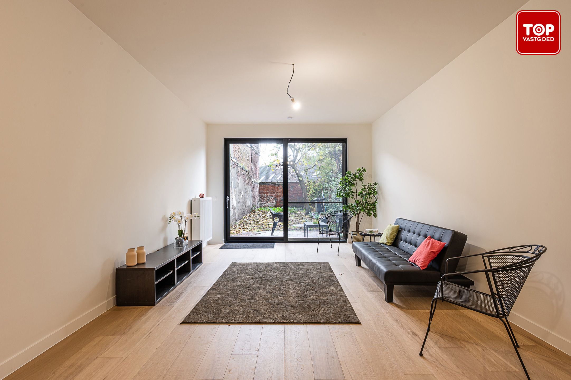 Top gerenoveerde gezinswoning in Mariakerke foto 6