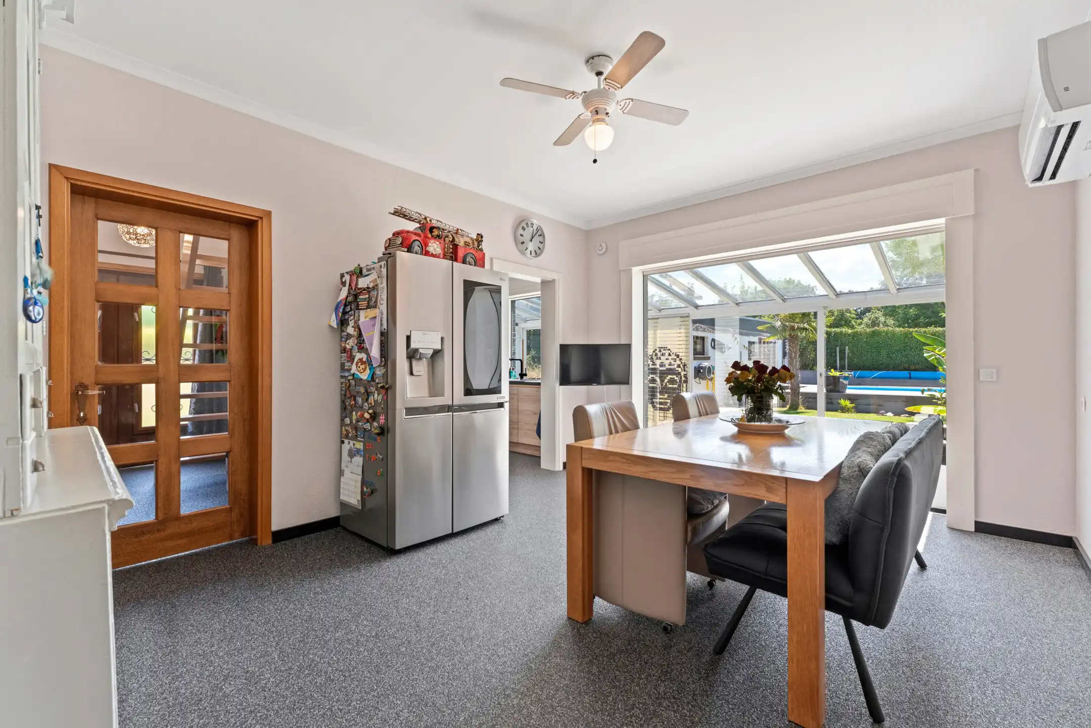 Instapklare woning met zwembad in Valmeer foto 8