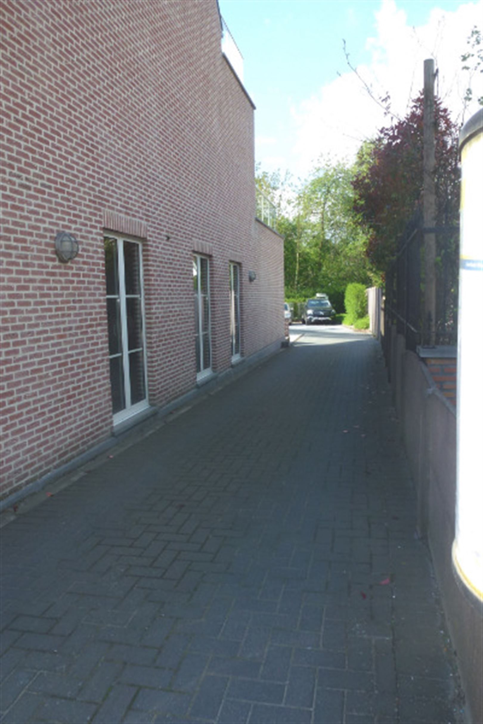 Royaal appartement met 2 slpk, magnifiek groot terras en 2 autostaanplaatsen foto 2