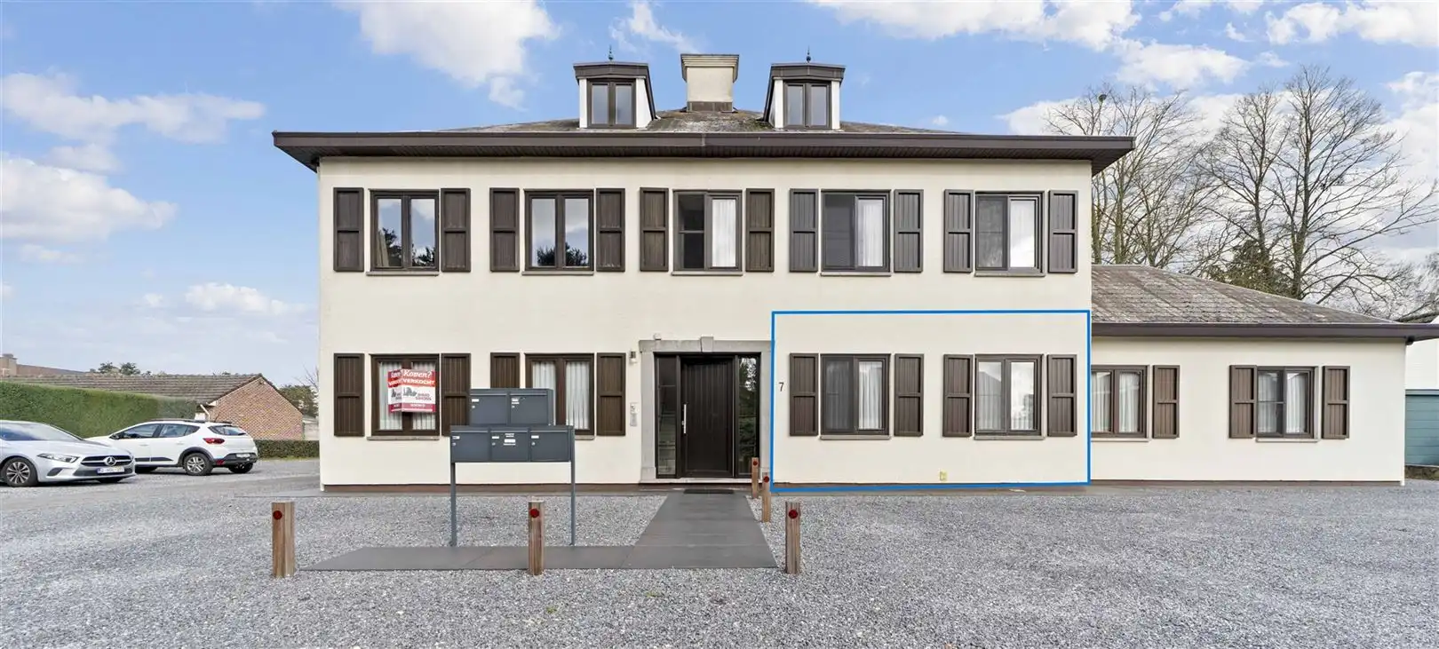 TE KOOP: Gelijkvloers appartement met 2 slaapkamers te Koersel! foto {{pictureIndex}}