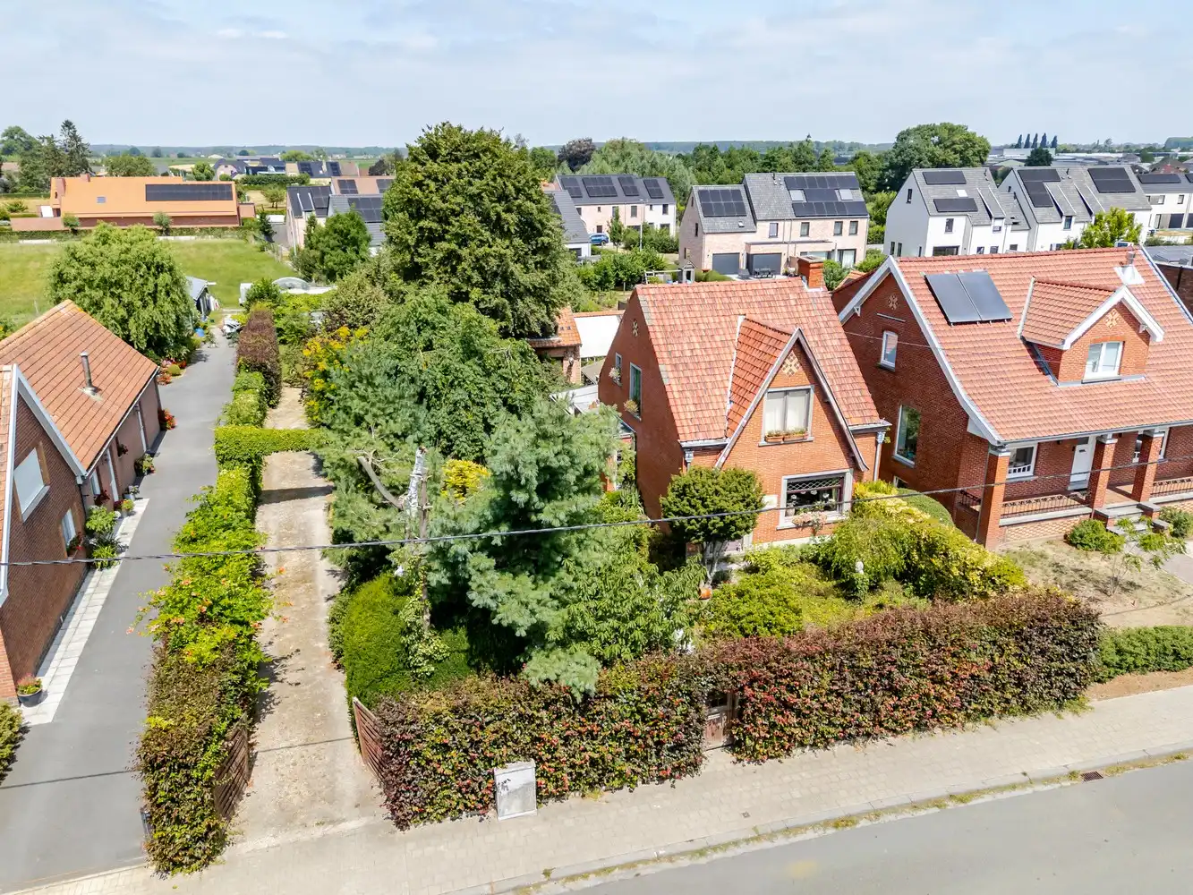 Hoofdfoto van de publicatie: Alleenstaande woning te Ruiselede/Wingene.