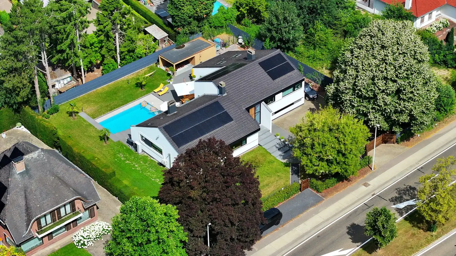 Exclusieve kantoorvilla met zwembad & poolhouse foto 20