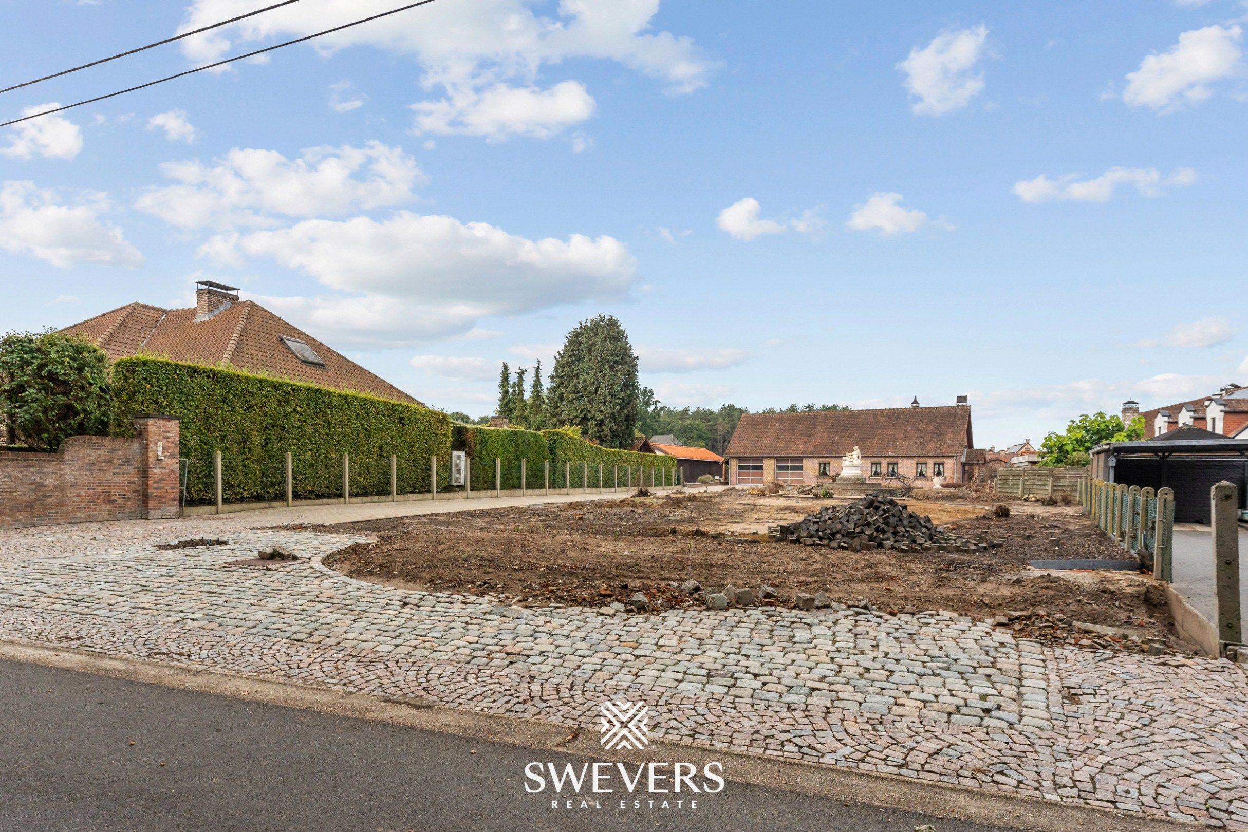 Bouwgrond open-bebouwing met vrijstaande opslagruimte en garage foto 5