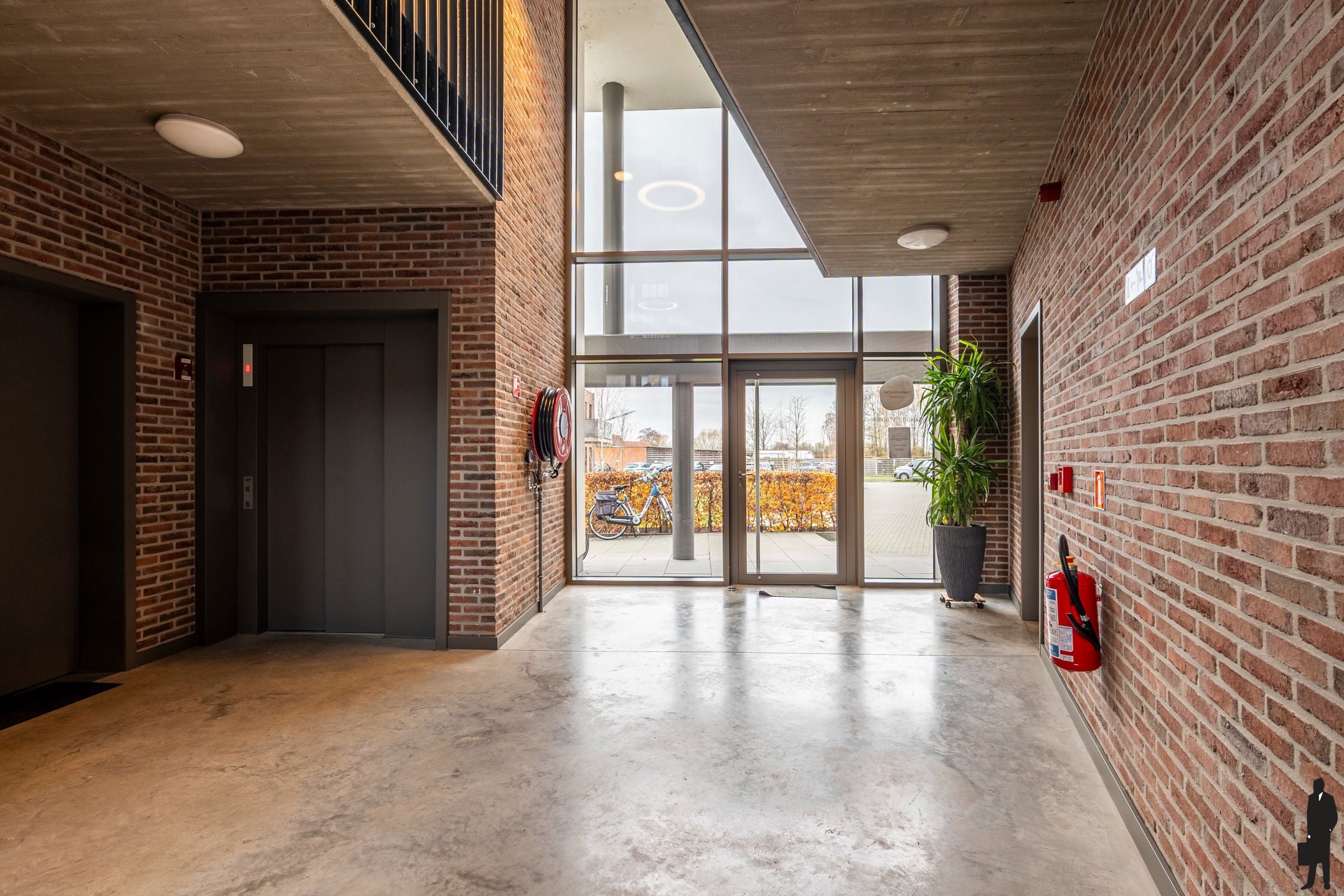 Stijlvol appartement met 2 slaapkamers in hartje Hoogstraten foto 17