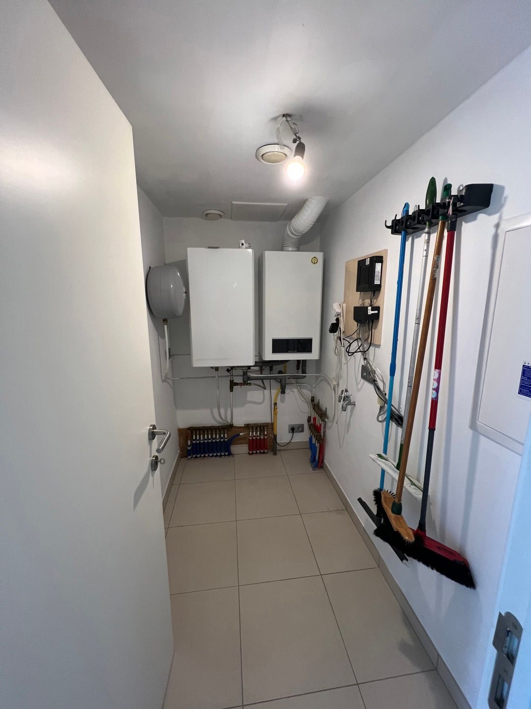 Super goed gelegen en prachtig gelijkvloers appartement foto 15