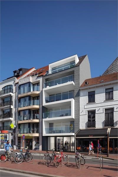 Nieuwbouwappartement met aangename gevelbreedte van 7m20 gelegen te Lippenslaan Knokke. foto 5