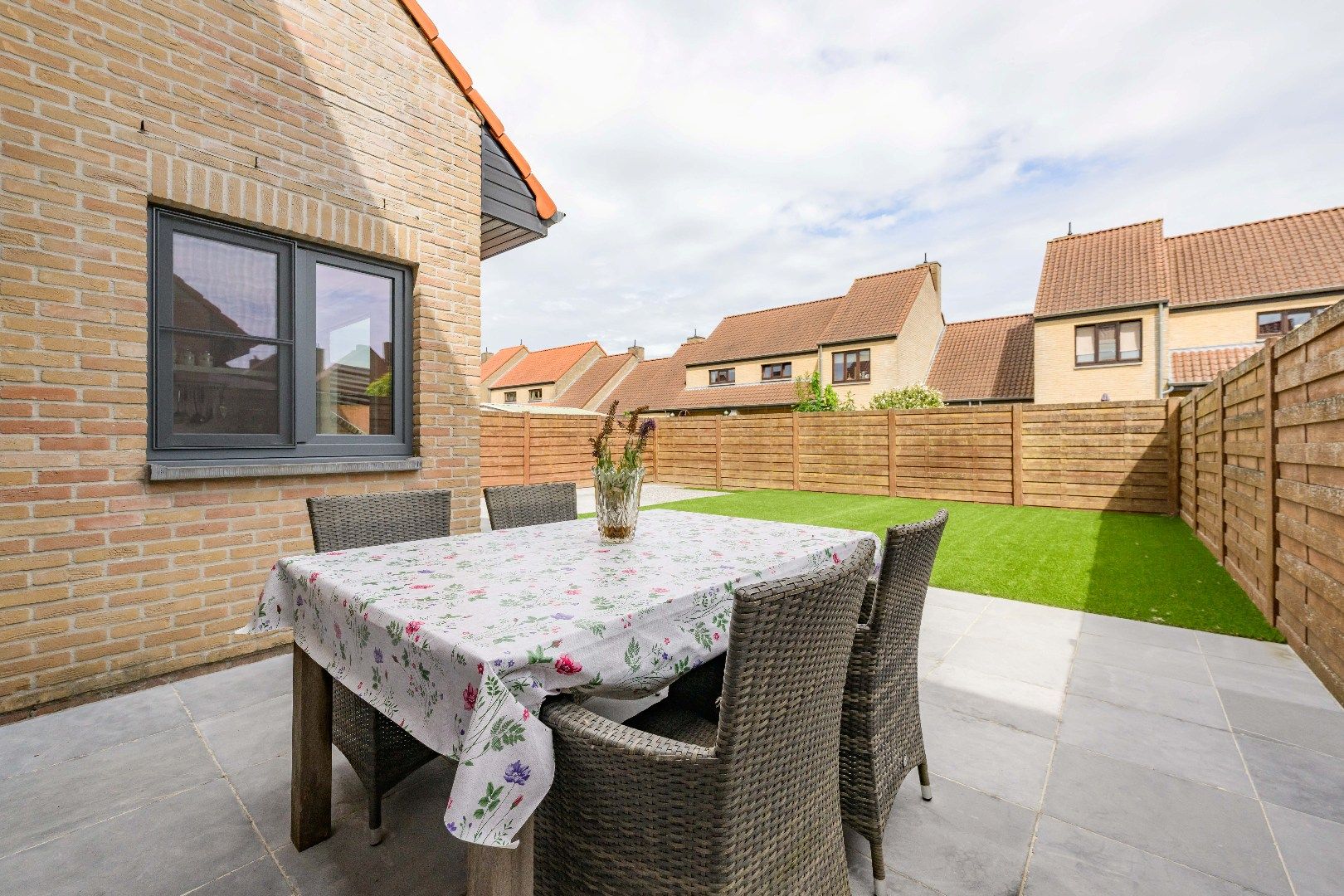 PERFECT ONDERHOUDEN &  ENERGIEZUINIGE WONING MET TUIN & GARAGE  foto 23