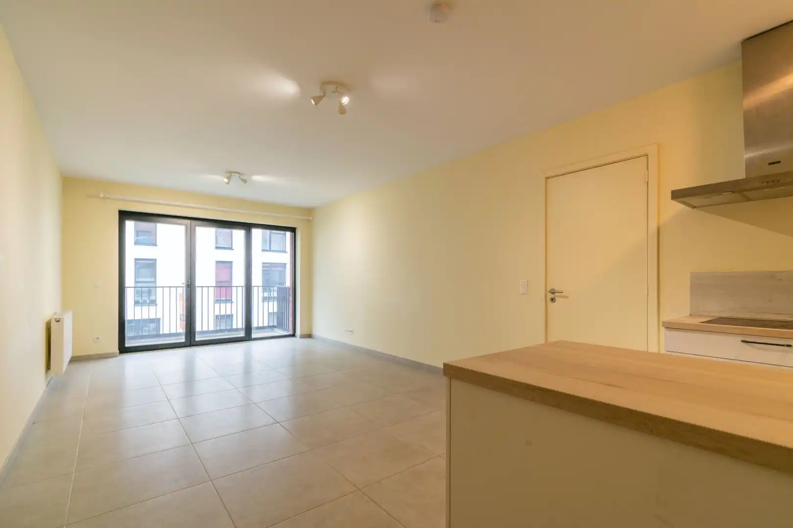 RECENT APPARTEMENT (EPC: A) MET STAANPLAATS ! foto 8