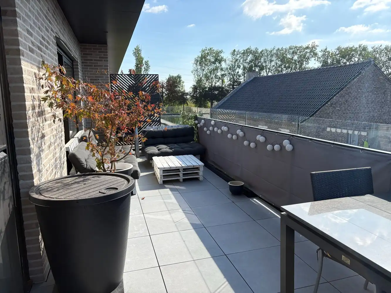 Prachtig recent appartement (3 slk + terras) met parking en berging op rustige locatie aan het kanaal. foto 20