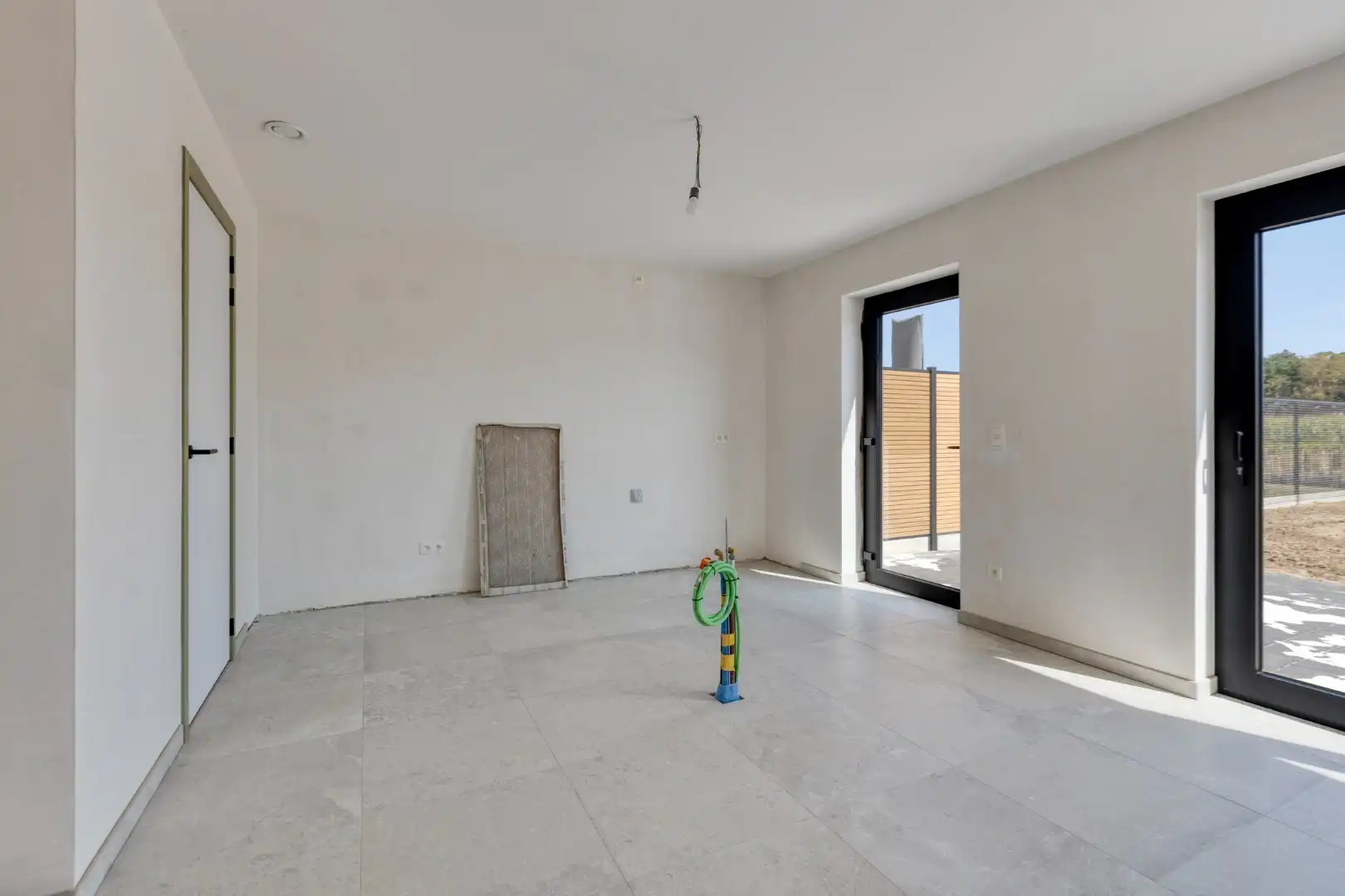Nieuwbouw-woning in landelijke stijl met 3 slpk op 3 a 82 ca. foto 14