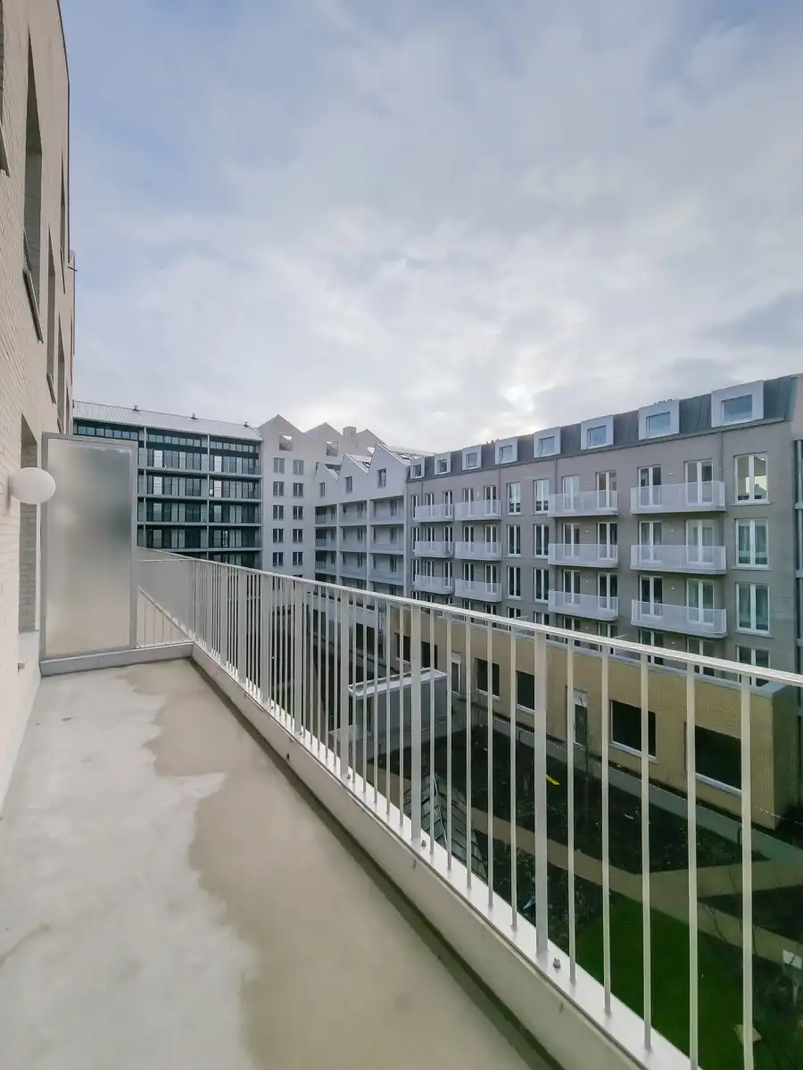 Lichtrijk nieuwbouwappartement met 2 slaapkamers en terras foto 7
