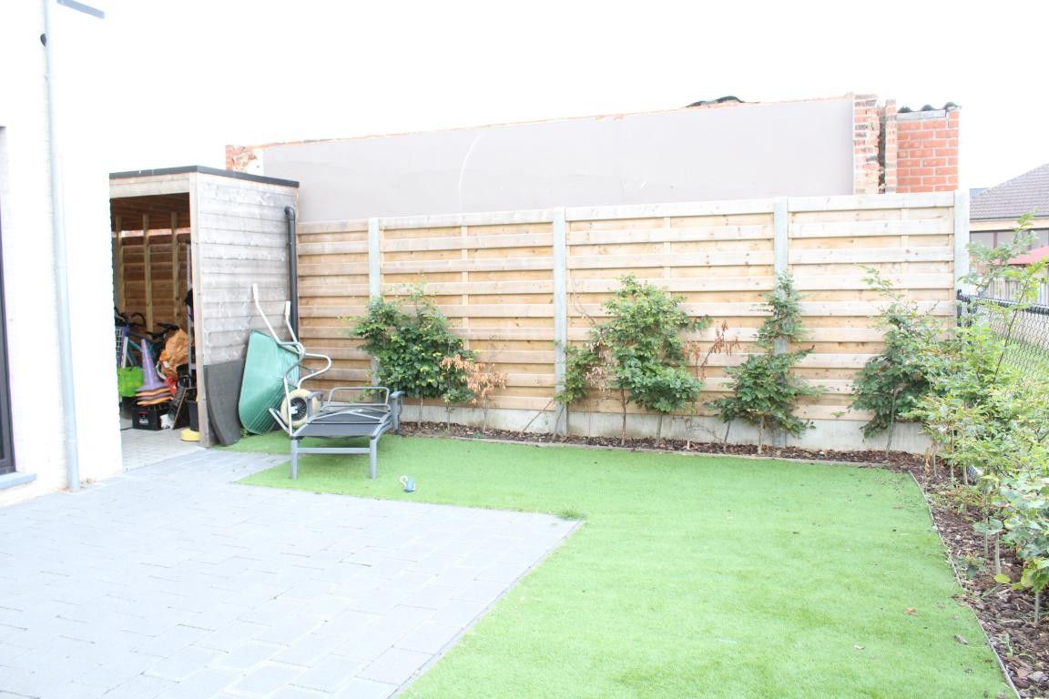 Nieuwbouwwoning foto 23