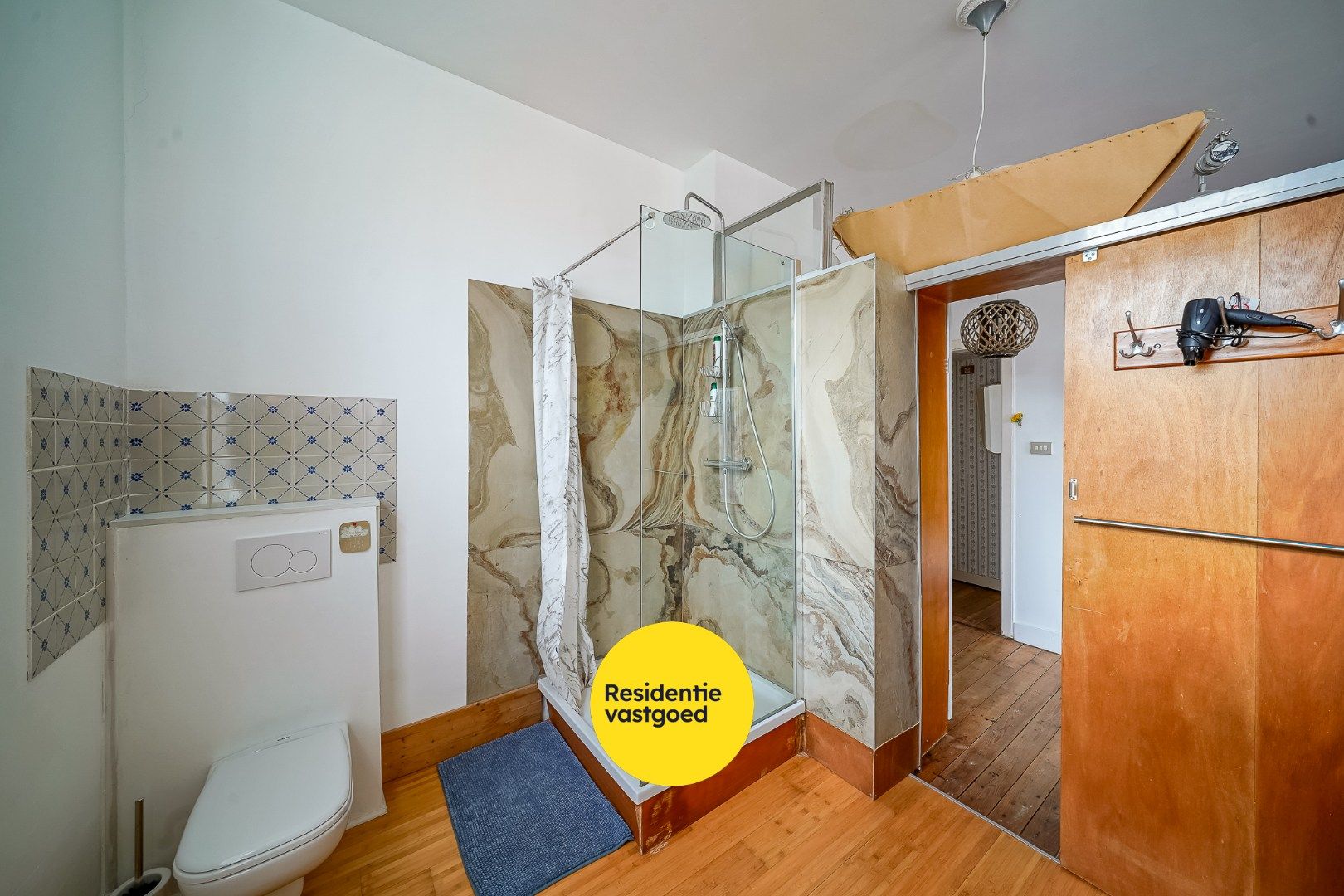 Unieke en karaktervolle hoekwoning te Raversijde foto 16