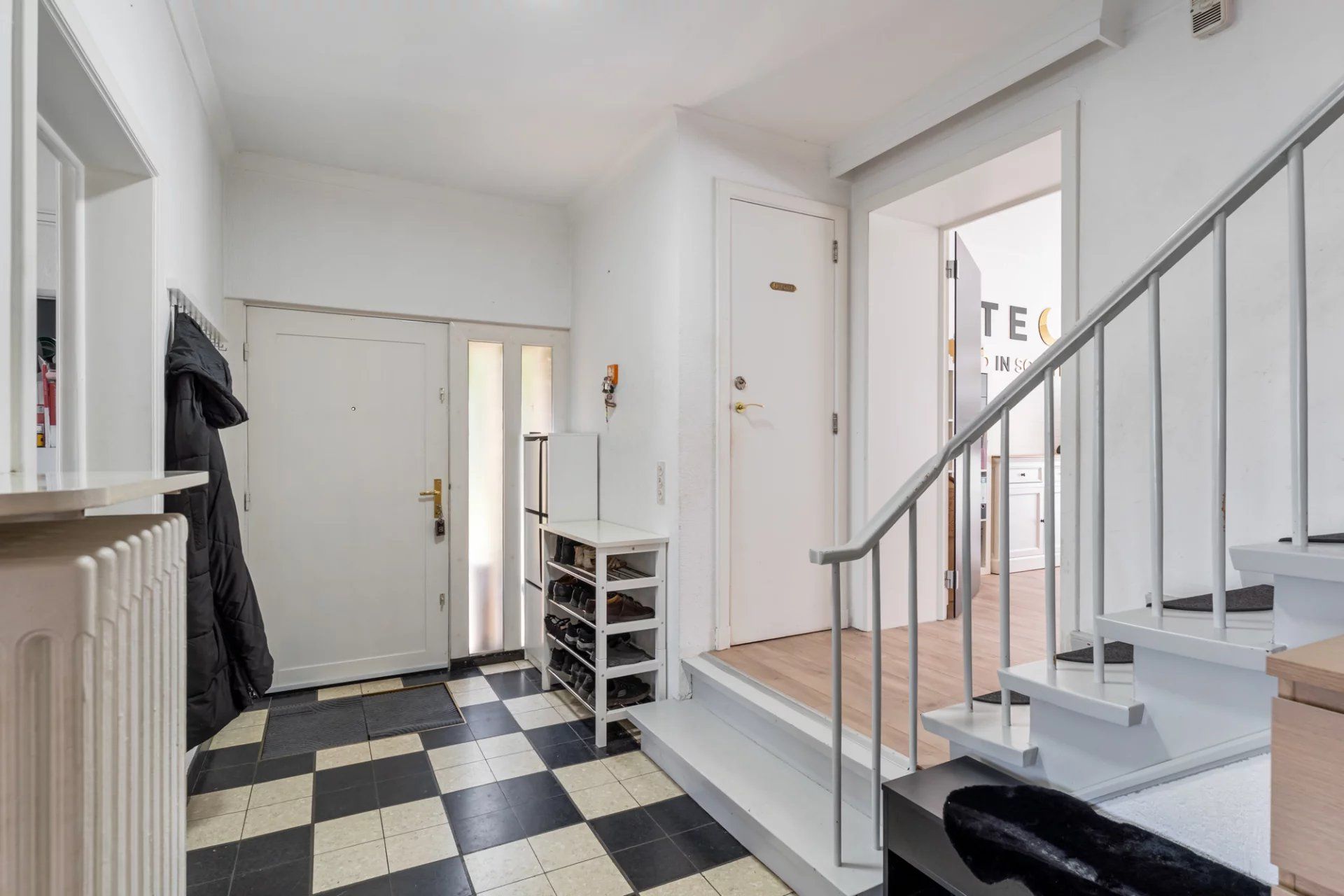 Ruime instapklare woning te Heusden-Zolder foto 3