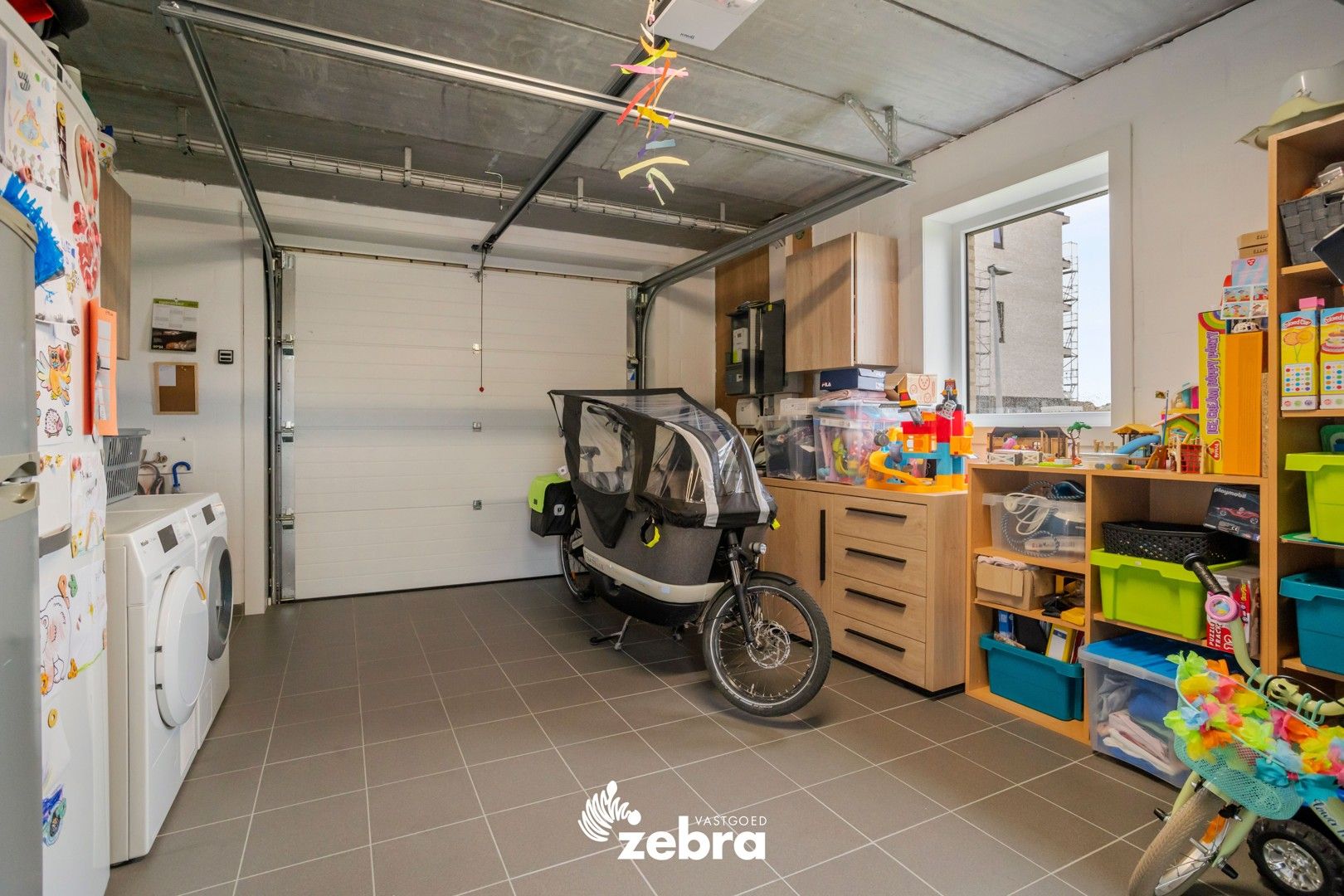 Energiezuinige halfopen woning in een doodlopende straat te Roeselare! foto 16