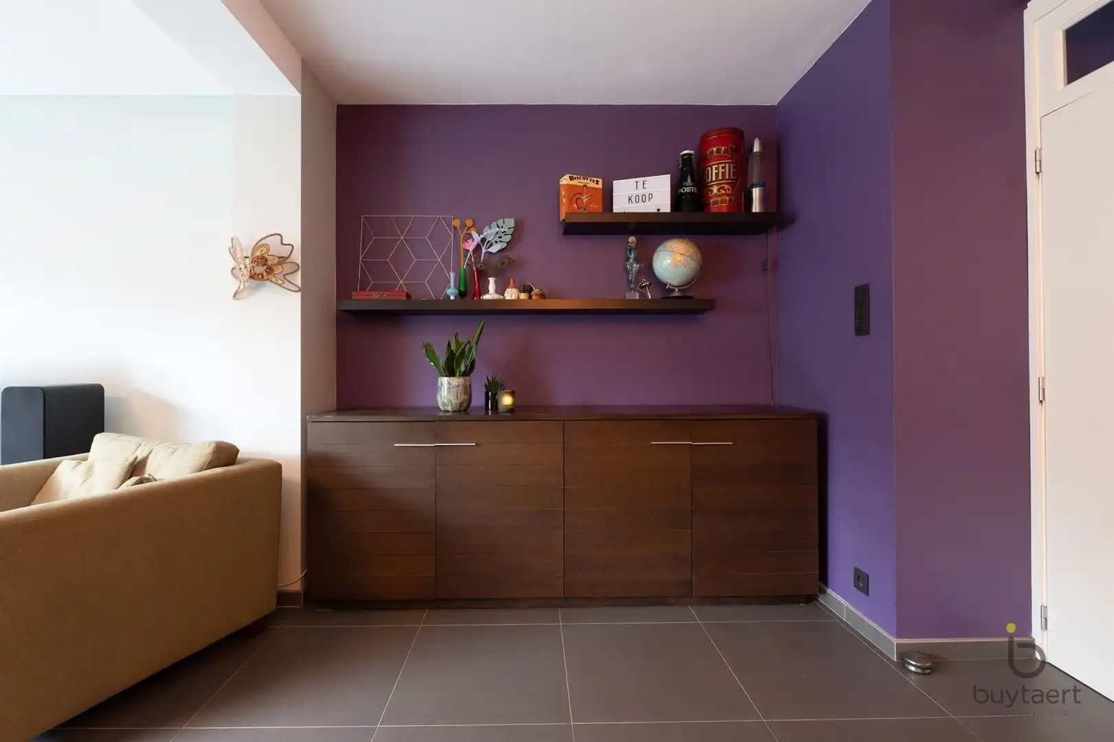 INSTAPKLARE CENTRAAL GELEGEN RIJWONING MET DRIE SLAAPKAMERS EN GEZELLIG TUINTJE! foto 14