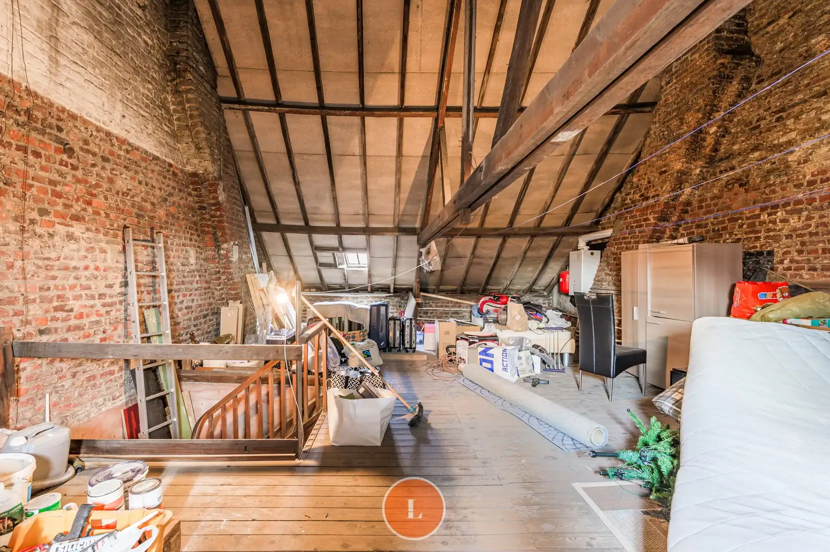 Huis met 3 slaapkamers te koop in centrum Menen foto 18